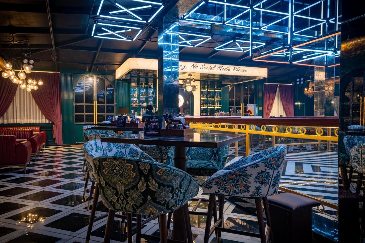 เดอะ เรเดียนต์ รีสอร์ต Hotel โคราฆปุระ ภายนอก รูปภาพ